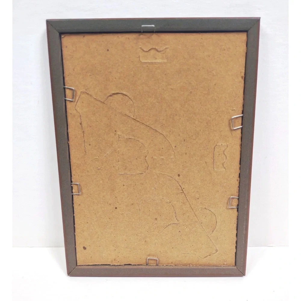 Vintage Metal Faux Wood Small Picture Frame w Gold Trim 5x7 Hang Stand MCM